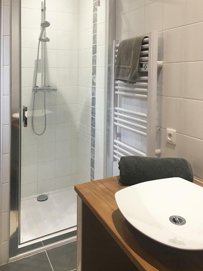 Les Centaurines Bed & Breakfast Saint-Siffret Bagian luar foto